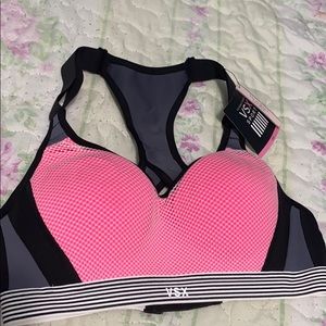 Victoria’s Secret Sportsbra with Mesh Details